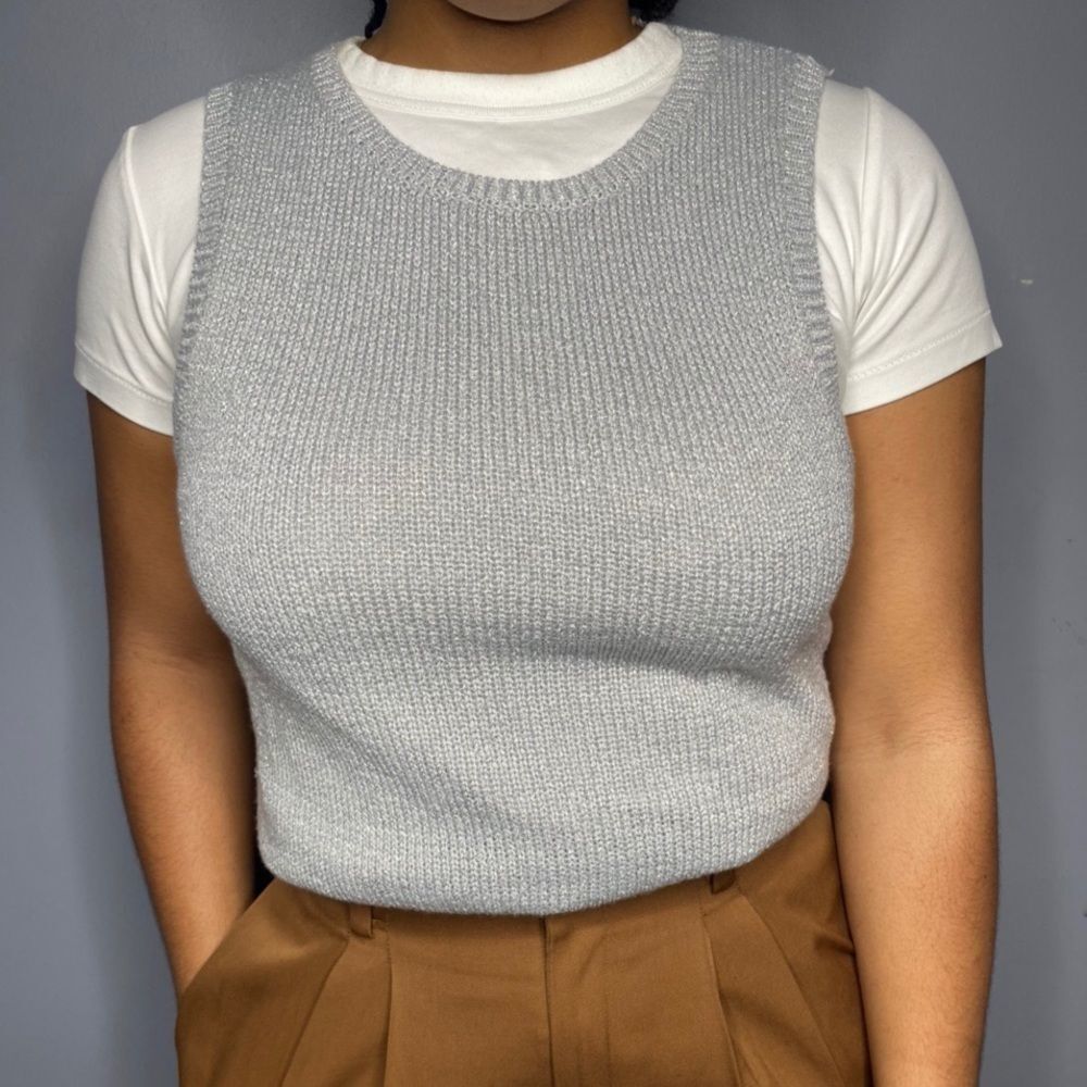 🌸Ardene Silver Vest🌸 - Picture 4 of 4